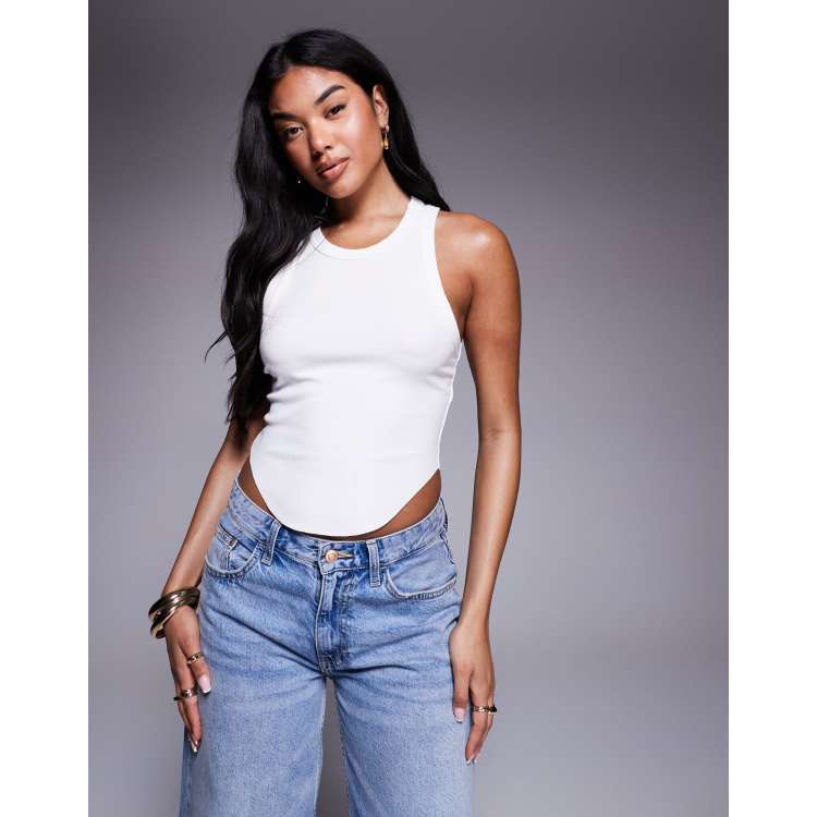 208478877-1-white001?$n_750w$&