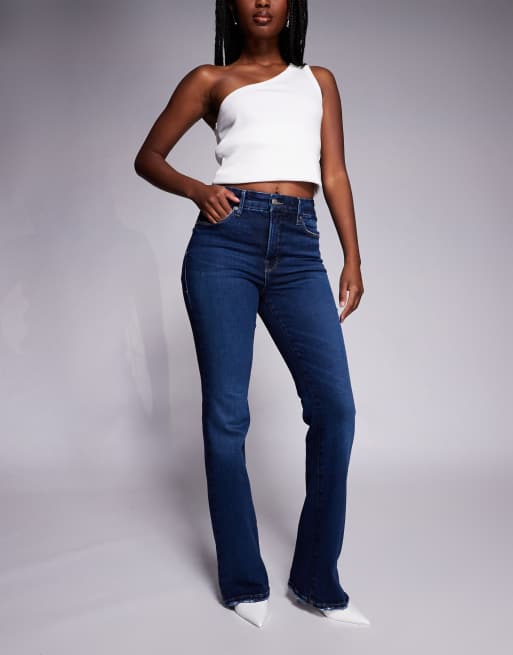 Good American - Mørkeblå klassiske soft tech-jeans i klassisk design med bootcut-snit