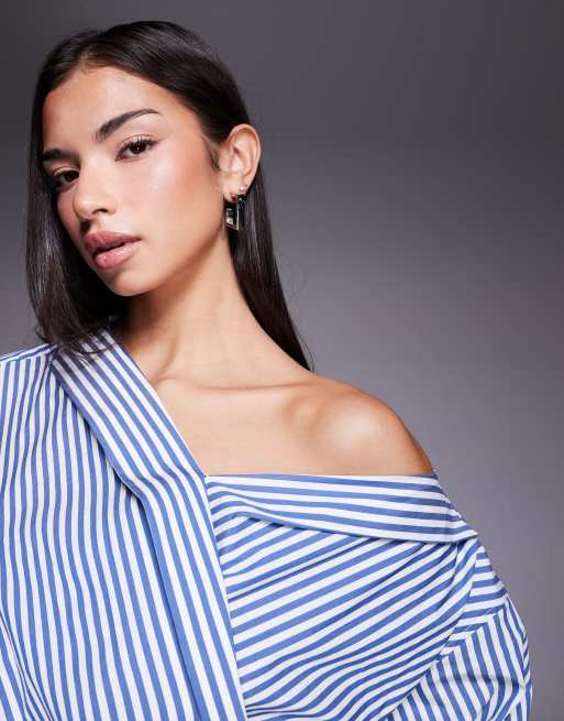 Good American off-shoulder poplin bodysuit in light blue, 2 of 4