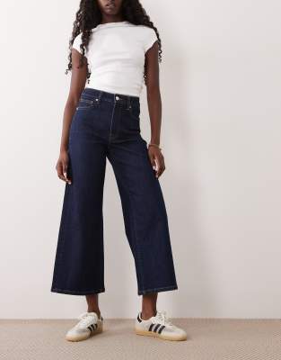 Good American Palazzo Crop Jean In Blue