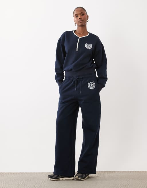 Good American - Ensemble en polaire brossée avec top manches longues et pantalon droit - Bleu marine, 2 de 3