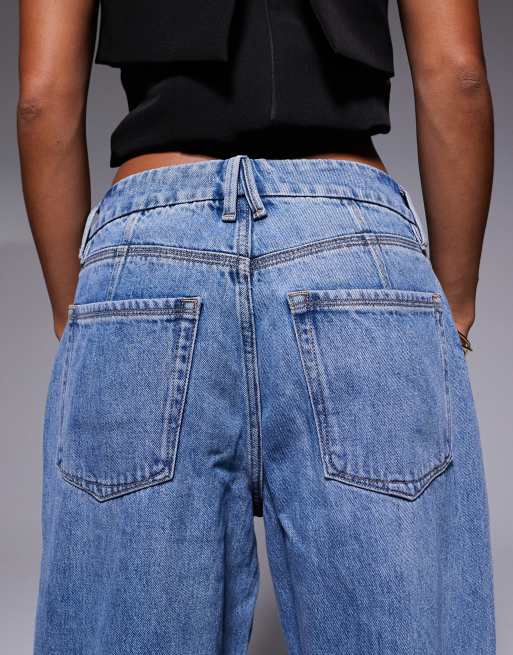 Good American petite good 90s relaxed jeans in mid blue, 4 of 5