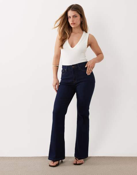 Good American Petite – Good Legs – Schlagjeans in dunkelblauer Waschung - view 1