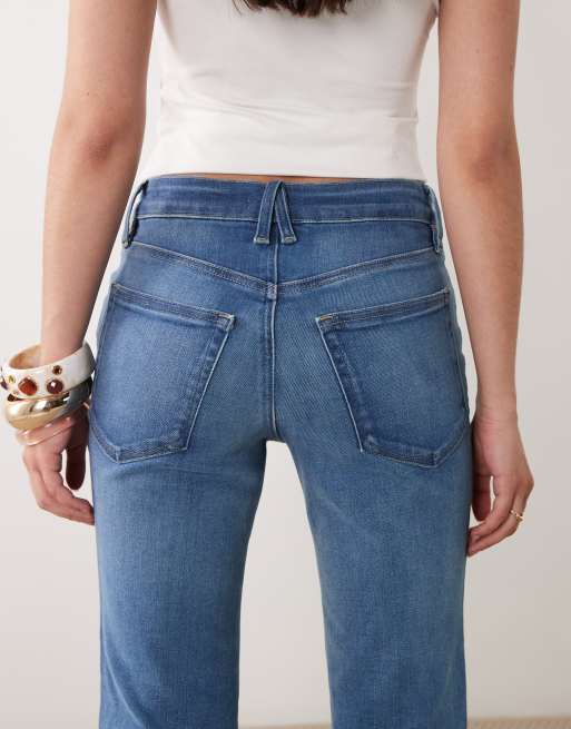 Good American Petite - Good Waist - Mellemblå forvaskede og bløde bootcut-jeans i tech-materiale, 5 af 5