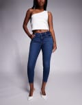 [Good American Petite] Good American Petite skinny jeans in mid wash blue 18-20 Blue 866