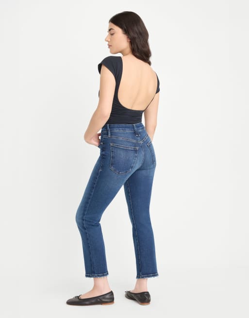 Good American Petite soft tech good straight leg jeans in mid blue wash, 4 of 5