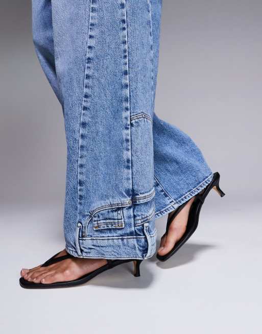 Good American reworked wide leg jeans co-ord in light blue wash, 4 of 5