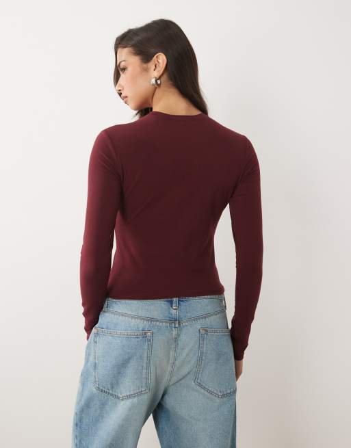 Good American round neck long sleeve jersey baby tee in berry, 4 of 4