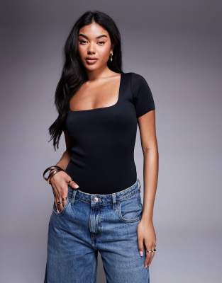 scuba short sleeve modern tank bodysuit in black
