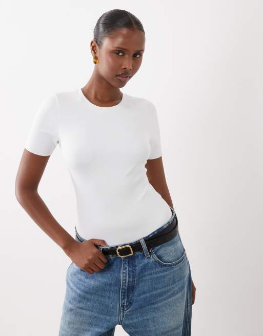 Good American sculpting tee bodysuit in white, 3 of 4