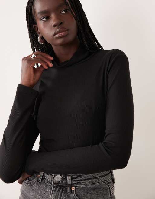 Good American sheer ribbed turtleneck top in black, 4 of 4