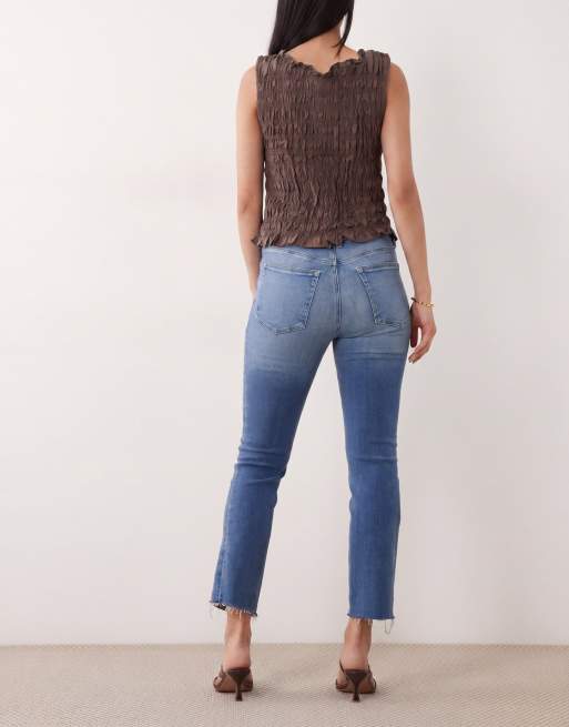 Good American - Soft Tech Good Legs - Cropped blå jeans med lige ben og flossede kanter, 3 af 5