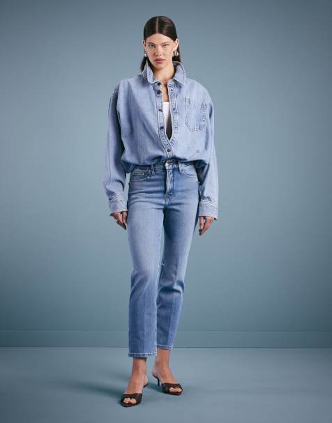 Good American Soft Tech Good Legs straight jeans in mid blue - view 1