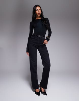 Good American - Soft Tech Good True - Gerade Jeans in Schwarz