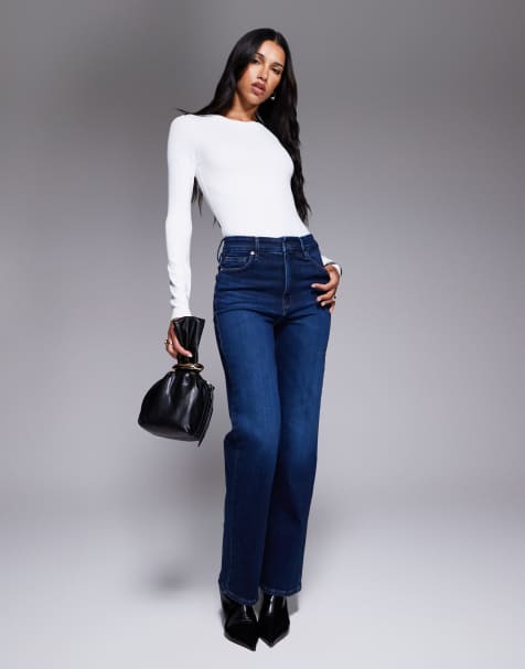 Good American – Soft Tech Good True – Gerade Jeans in verwaschenem Dunkelblau - view 1