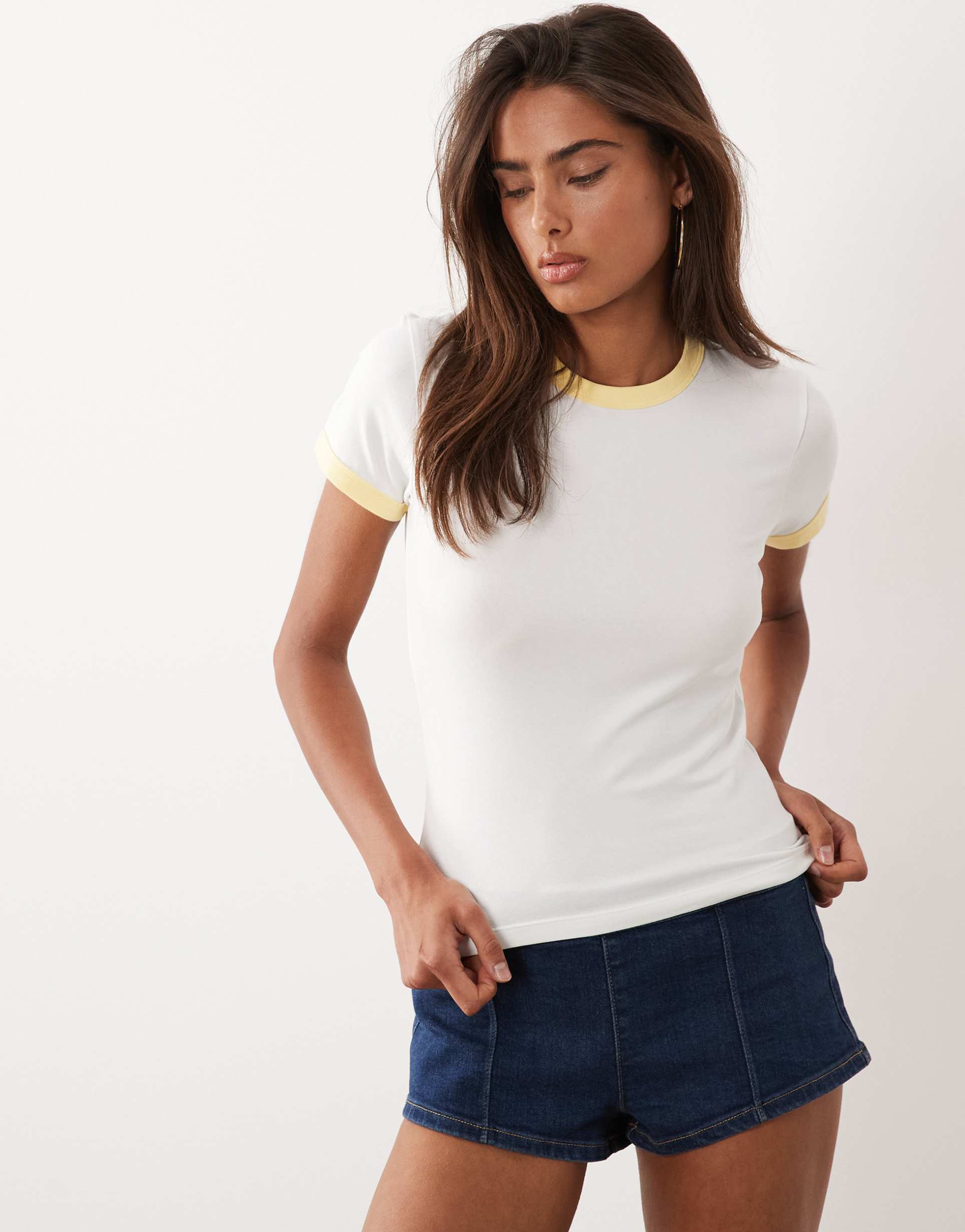 good american super stretch contrast detail baby ringer tee in white