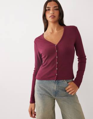 Good American V-neck Button Down Rib Knit Cardigan In Red