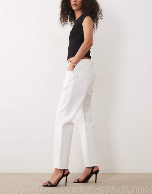 Good American vintage mid waist straight leg jeans in white, 2 of 5