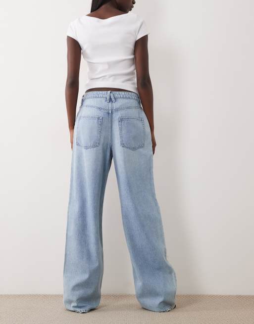 Good American weightless high waist wide leg jeans in light blue wash, 2 of 5