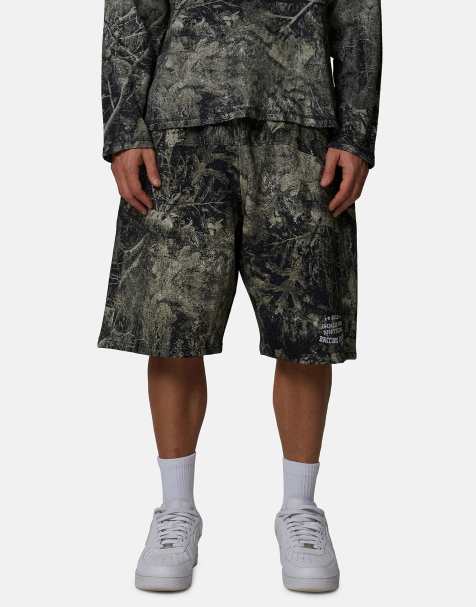 Good For Nothing - Baggy short met camouflageprint in kaki - view 1