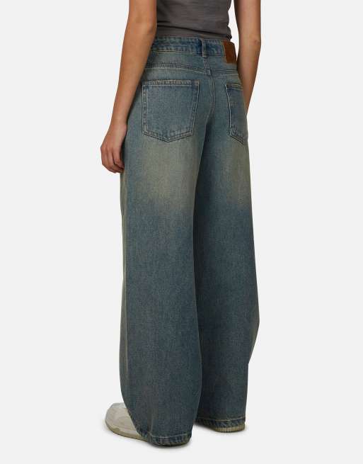 Good For Nothing Baggy vintage wash denim jeans in blue, 2 of 3