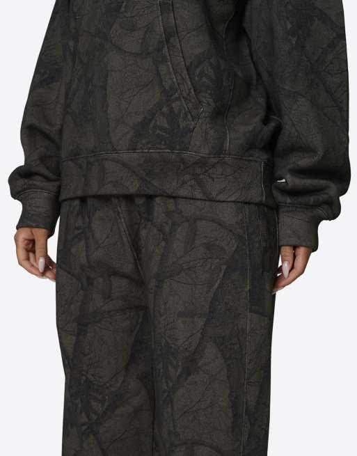 Good For Nothing Camo cotton fleece joggers in green, 4 of 4