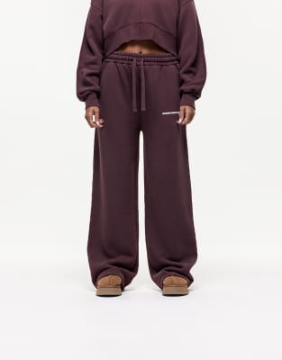 Good For Nothing Good For Nothing core wide fit jogger in burgundy-Red