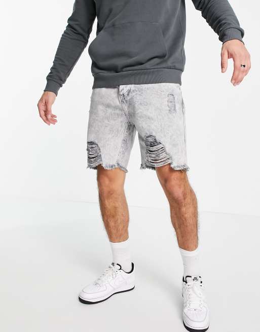 Good For Nothing - Denim short in lichtgrijze wassing met slijtplekken