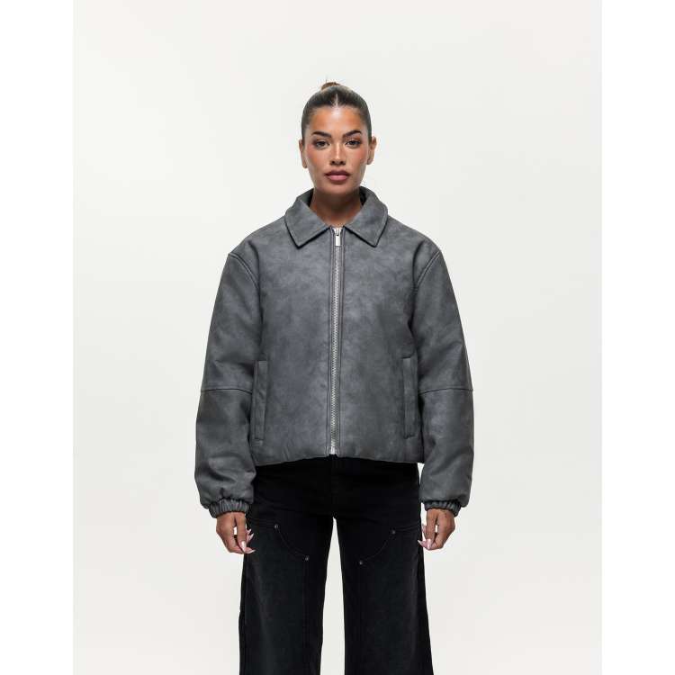 207186786-1-black?$n_750w$&wid