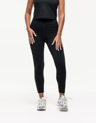 fitted seam leggings in black