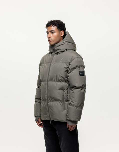 Good For Nothing – Hochgeschlossene Pufferjacke in Khaki - view 1