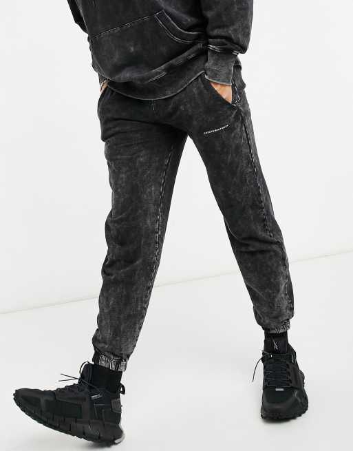 Good For Nothing - Joggingbroek met boorden in grijs met acid wash, 2 van 4