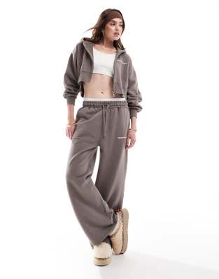 Good For Nothing - Jogginghose in Braun mit geradem Bein, Kombiteil-Brown