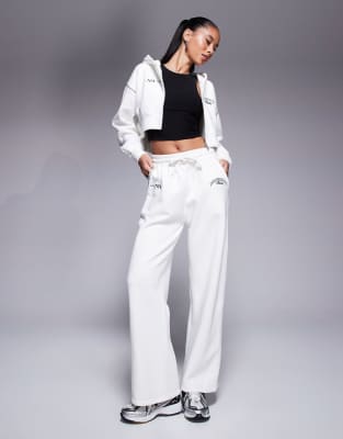 Good For Nothing Logo Sweatpants In White