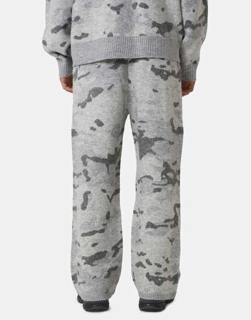 Good For Nothing Oversized camo knitted intarsia joggers in grey, 2 of 4