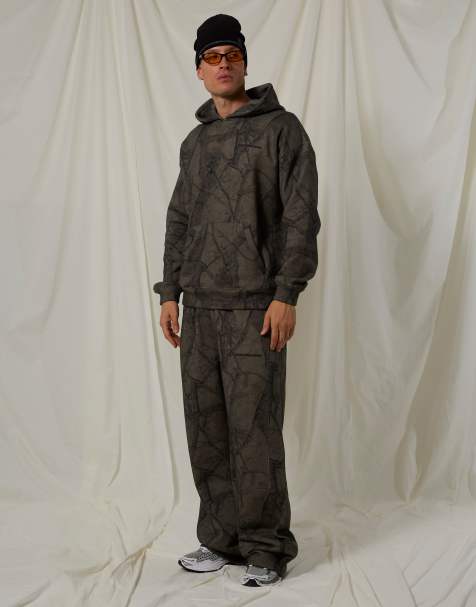 Good For Nothing oversized joggingbroek van katoenfleece met camo in grijs - view 1