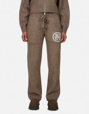 Good For Nothing Relaxed knitted bottoms in brown