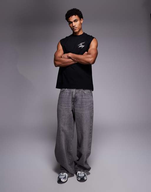 Good For Nothing sleeveless vest in black ombre, 2 of 5