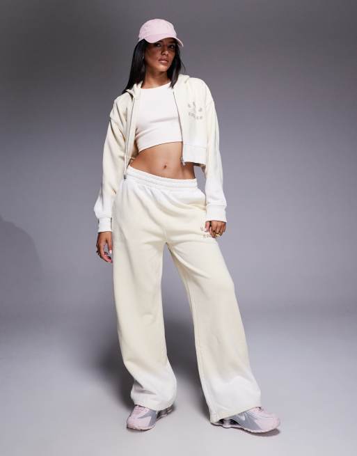 Good For Nothing Spray effect cropped zip through hoodie in cream, 2 of 4