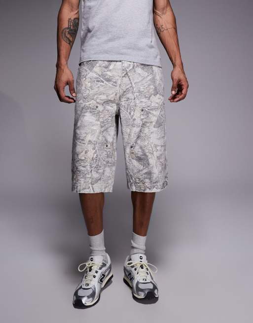 Good For Nothing – Svarta, kamouflagemönstrade, baggy jeansshorts i lång modell, 2 av 5