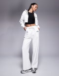 [Good For Nothing] Good For Nothing sweat logo trackies in off white (part of a set) M Off white