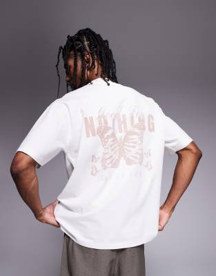 T-Shirt in Beige mit Schmetterlingsprint am Rücken-Neutral Neutral S