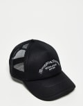 [Good For Nothing] Good For Nothing trucker baseball cap in black One Size BLACK