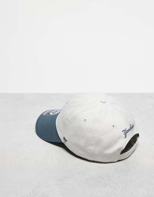 Gorra azul multicolor con visera en contraste y logo de texto "NY" Clean Up de 47 Brand, 3 de 3