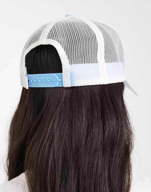 Gorra azul y blanca a cuadros de estilo camionero de Von Dutch, 3 de 3