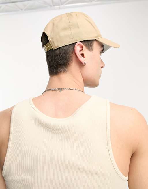 Gorra beis con botón de presión y logo "NY" blanco bordado de la MLB de 47 Brand, 4 de 4