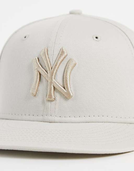 Gorra beis con botones de presión de los New York Yankees 9Fifty de New Era, 2 de 4