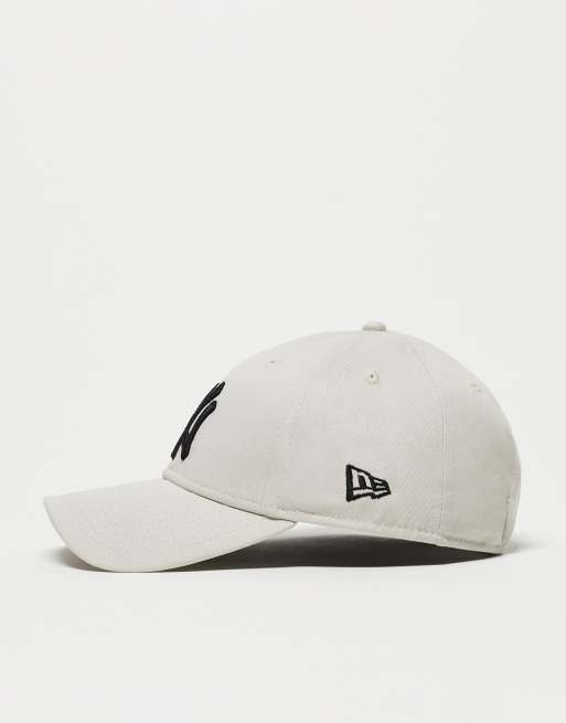 Gorra beis unisex con logo de los NY Yankees 9Forty de New Era, 2 de 4