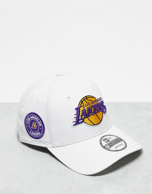 Gorra blanca con diseño de los LA Lakers 9Forty de New Era