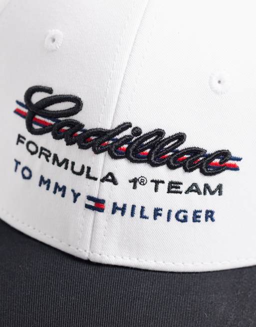 Gorra blanca y negra F1 de Tommy Hilfiger x Cadillac, 2 de 3